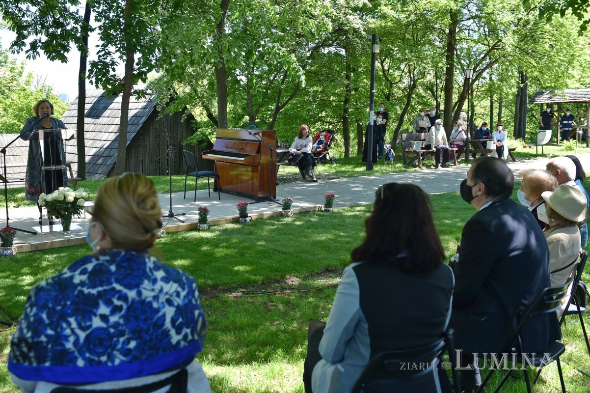 Aniversarea unui tezaur al spiritualităţii româneşti 170704