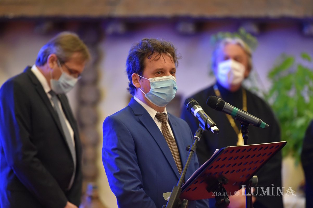 „Peisajul cultural-monahal Vânători-Neamț”, expoziţie  la Palatul Parlamentului 170800