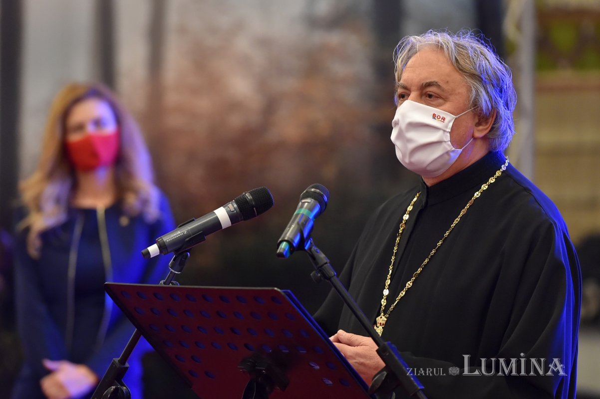 „Peisajul cultural-monahal Vânători-Neamț”, expoziţie  la Palatul Parlamentului 170807