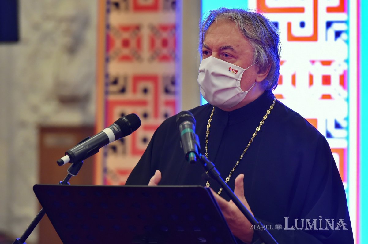 „Peisajul cultural-monahal Vânători-Neamț”, expoziţie  la Palatul Parlamentului 170809