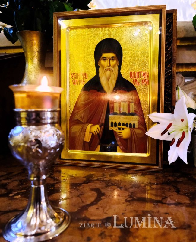 Volum dedicat Sfântului Dimitrie cel Nou,	Ocrotitorul Bucureștilor 171352