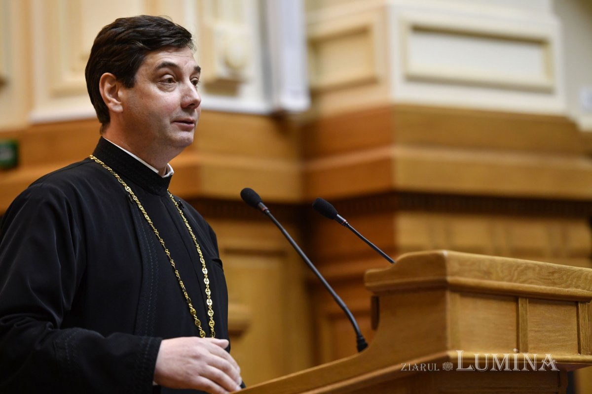 Volum dedicat Sfântului Dimitrie cel Nou,	Ocrotitorul Bucureștilor 171366