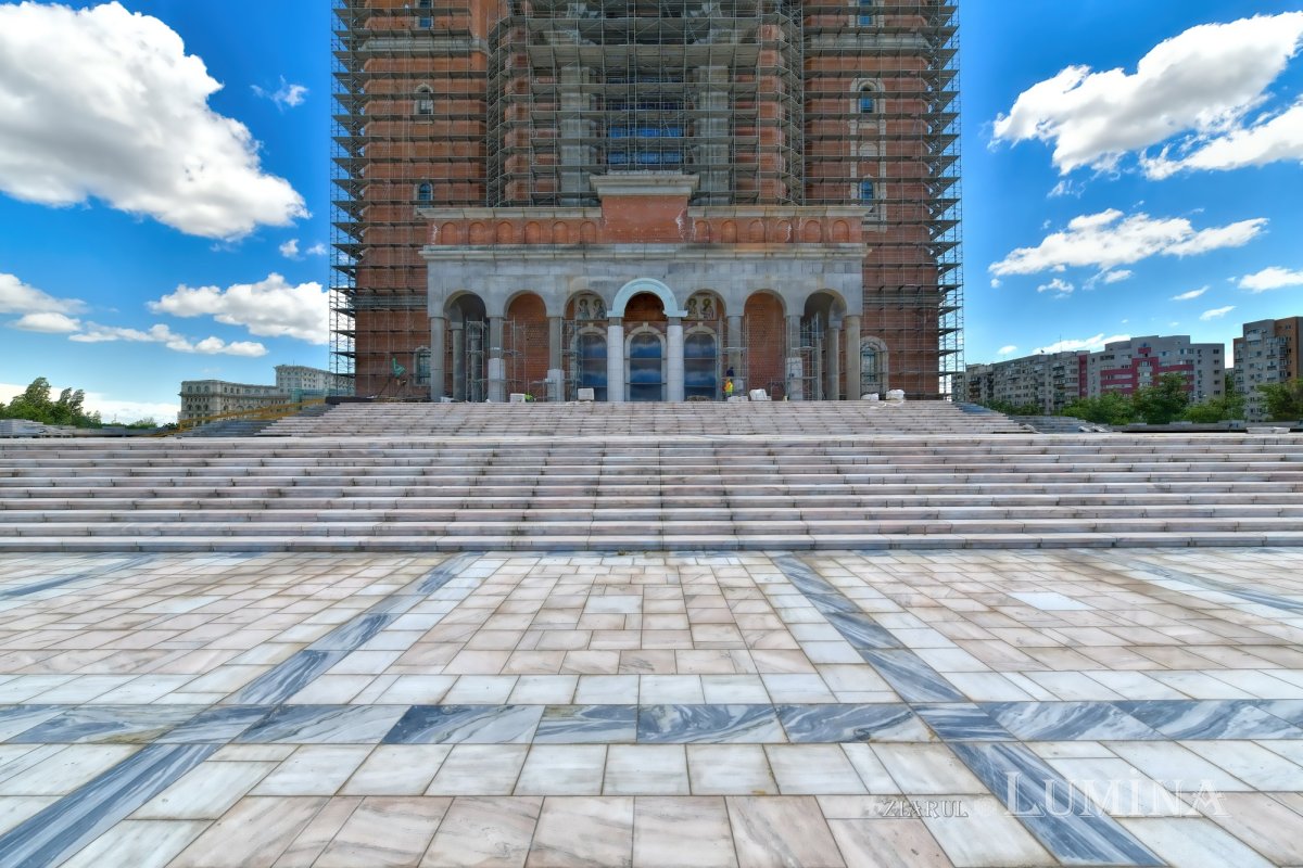 Stadiul lucrărilor pe șantierul Catedralei Naționale la finalul primăverii 171394