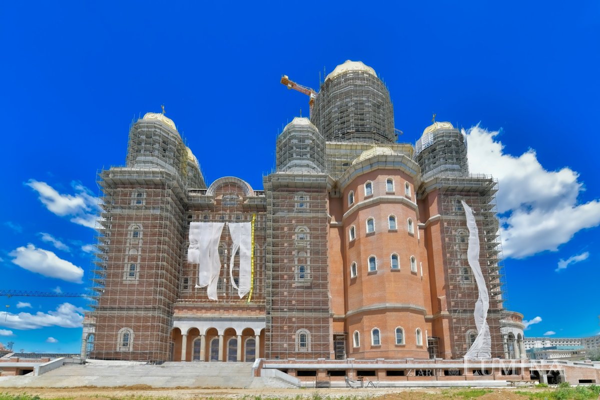 Stadiul lucrărilor pe șantierul Catedralei Naționale la finalul primăverii 171397