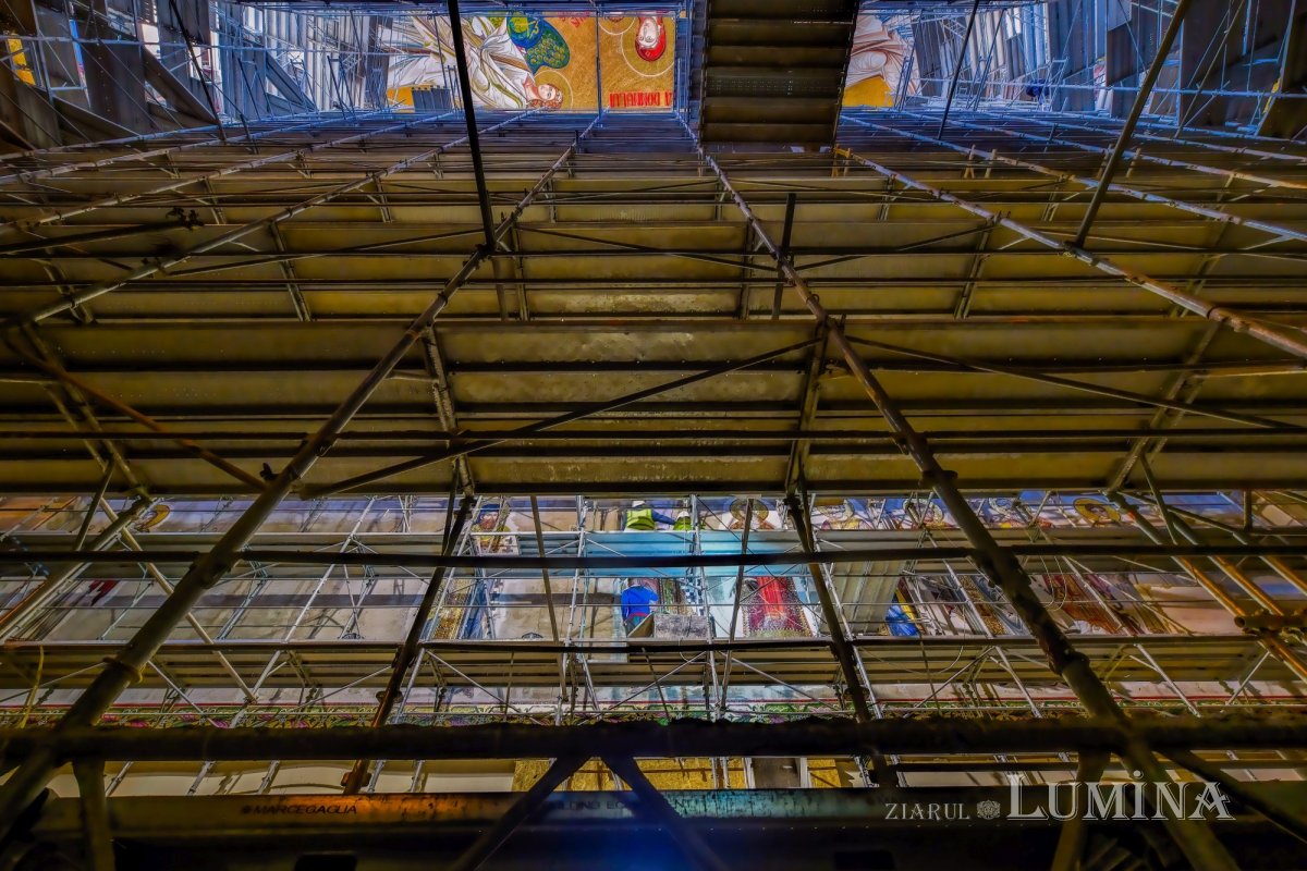 Stadiul lucrărilor pe șantierul Catedralei Naționale la finalul primăverii 171406