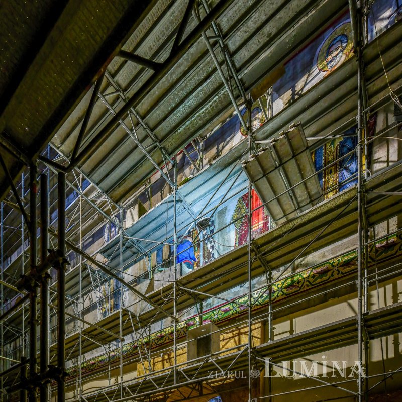 Stadiul lucrărilor pe șantierul Catedralei Naționale la finalul primăverii 171408