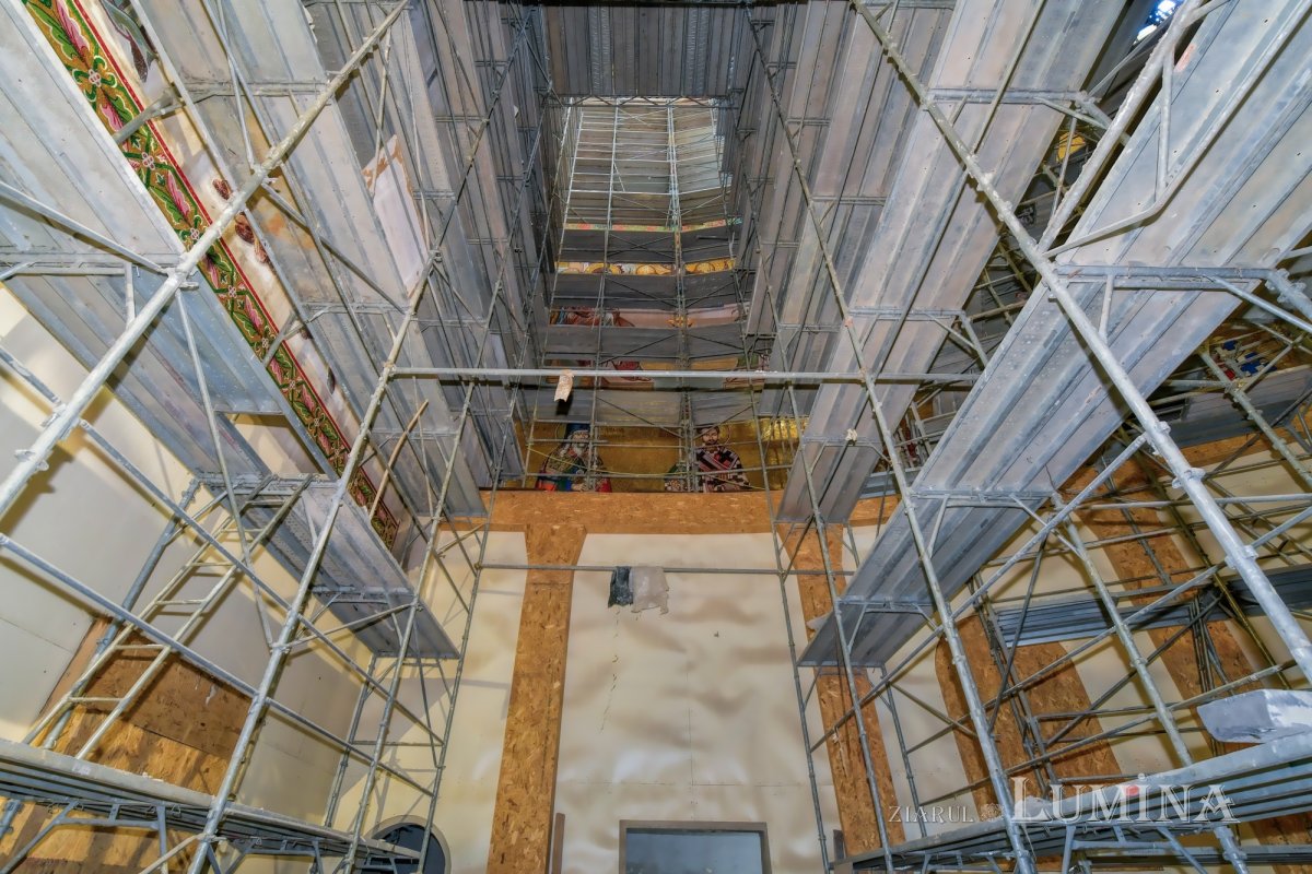 Stadiul lucrărilor pe șantierul Catedralei Naționale la finalul primăverii 171411