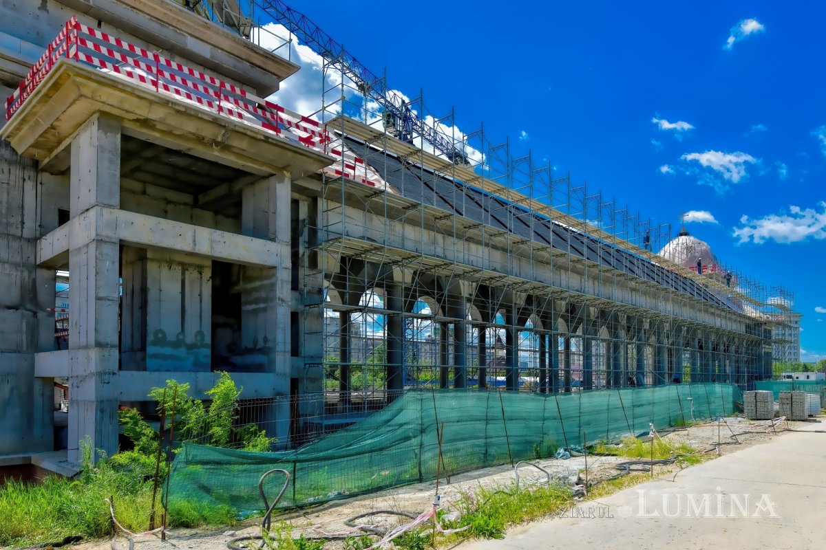 Stadiul lucrărilor pe șantierul Catedralei Naționale la finalul primăverii 171421