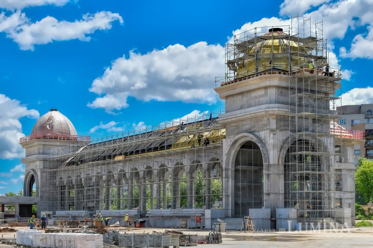 Stadiul lucrărilor pe șantierul Catedralei Naționale la finalul primăverii 171423