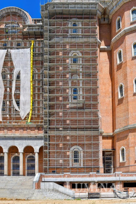 Stadiul lucrărilor pe șantierul Catedralei Naționale la finalul primăverii 171437