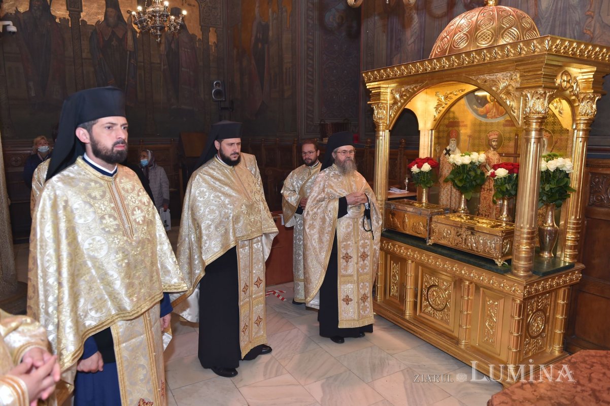 Hramul istoric al Catedralei Patriarhale din București 171629