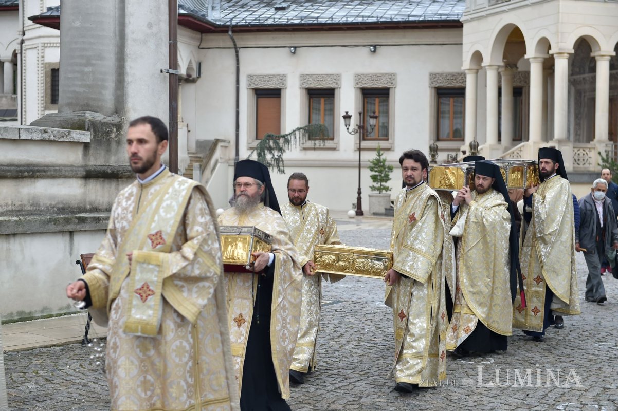 Hramul istoric al Catedralei Patriarhale din București 171635