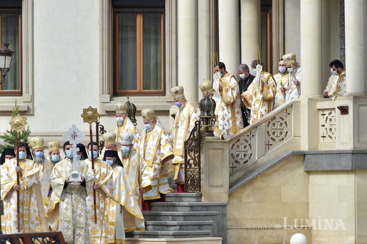 Hramul istoric al Catedralei Patriarhale din București 171650