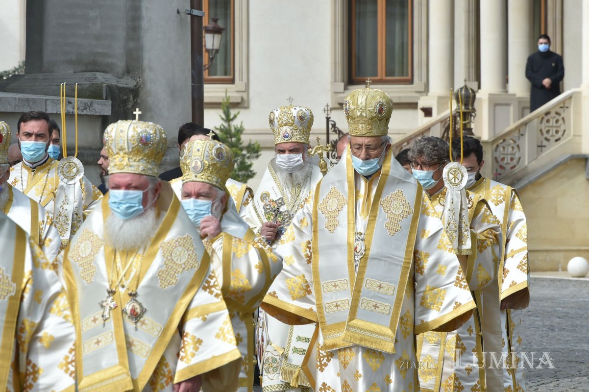 Hramul istoric al Catedralei Patriarhale din București 171652