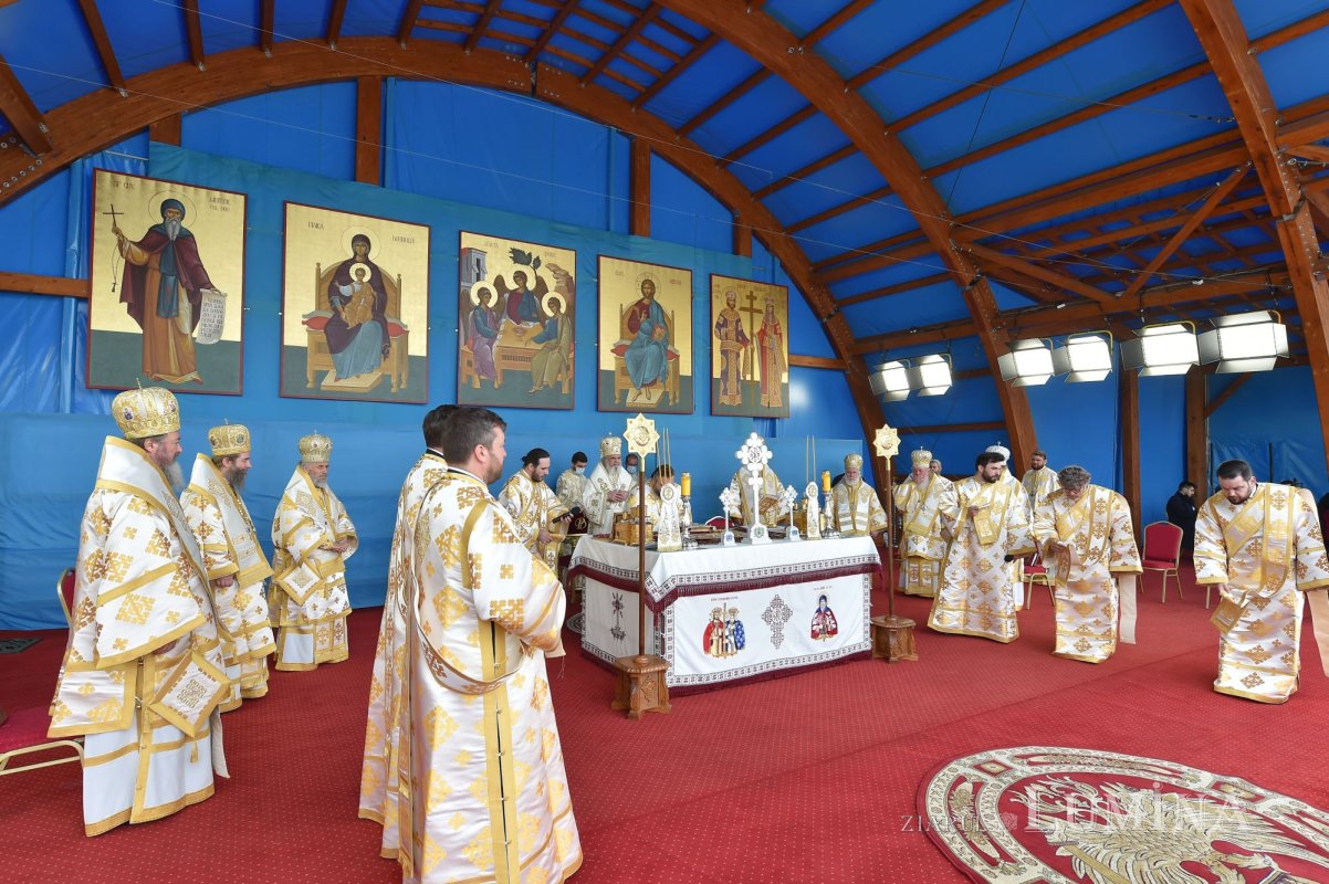 Hramul istoric al Catedralei Patriarhale din București 171658