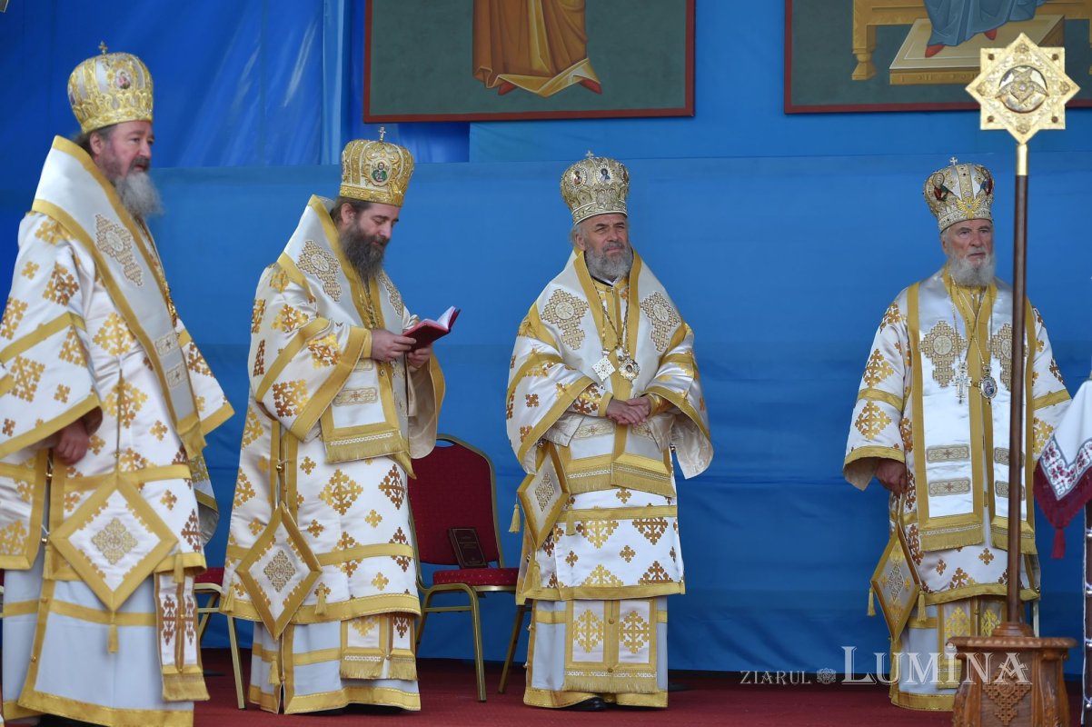 Hramul istoric al Catedralei Patriarhale din București 171665