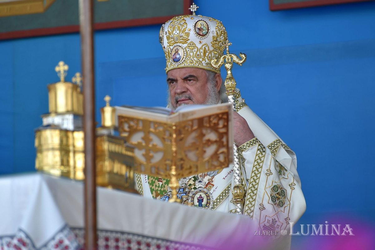 Hramul istoric al Catedralei Patriarhale din București 171667