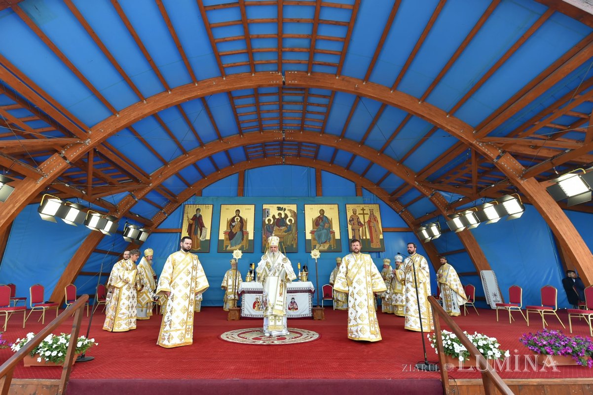 Hramul istoric al Catedralei Patriarhale din București 171669