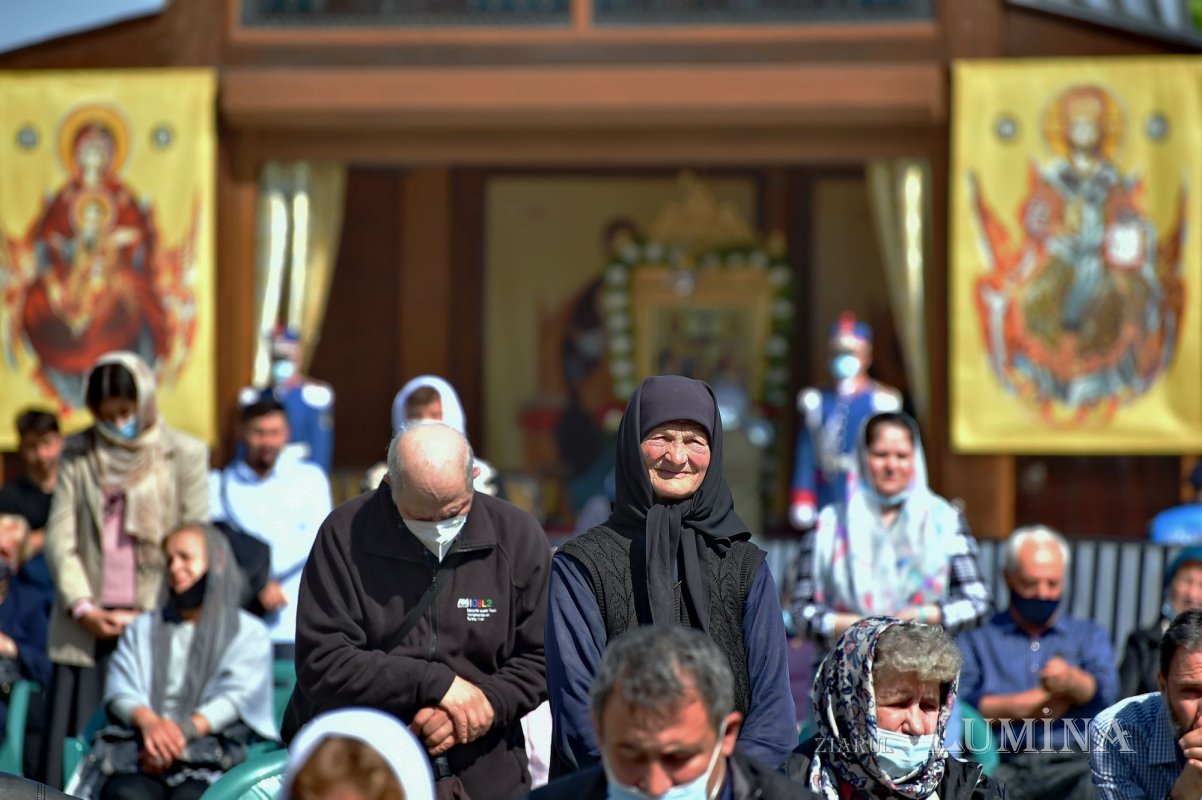 Hramul istoric al Catedralei Patriarhale din București 171678