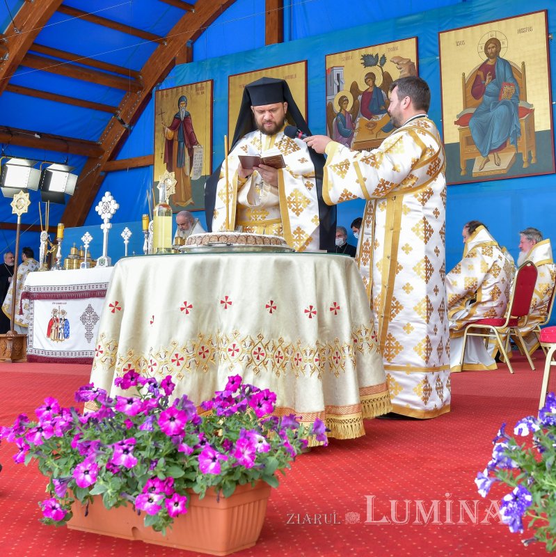Hramul istoric al Catedralei Patriarhale din București 171708