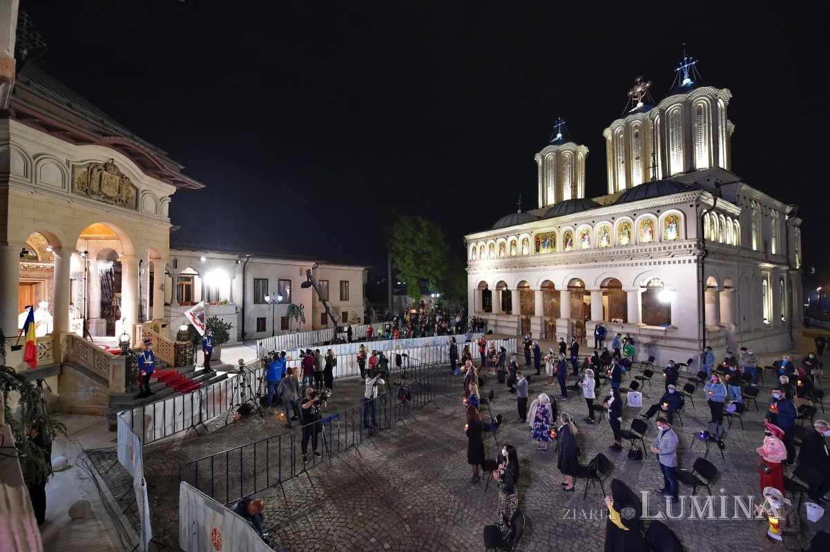 Prilej de amintire a ctitorilor, slujitorilor şi pelerinilor Catedralei Patriarhale 171536