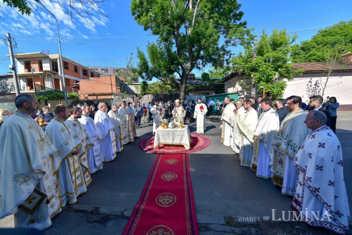 Veşmânt nou de har pentru Biserica Bumbăcari din Capitală 171809