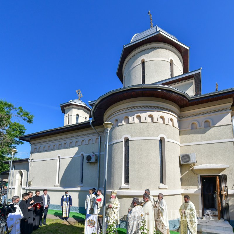 Veşmânt nou de har pentru Biserica Bumbăcari din Capitală 171814
