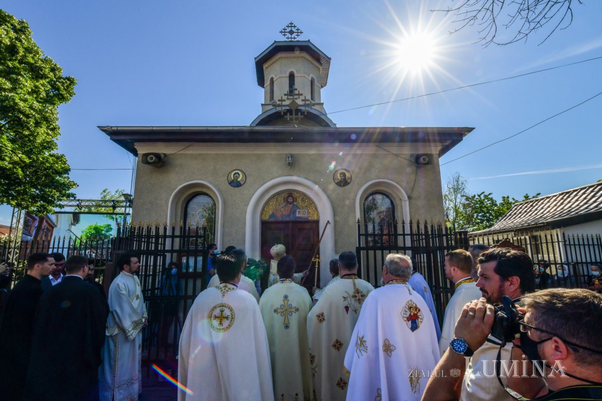 Veşmânt nou de har pentru Biserica Bumbăcari din Capitală 171823