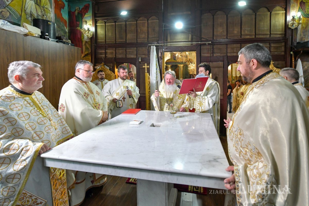 Veşmânt nou de har pentru Biserica Bumbăcari din Capitală 171827