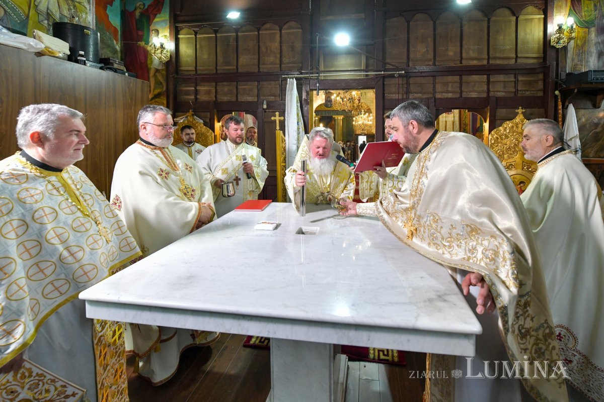 Veşmânt nou de har pentru Biserica Bumbăcari din Capitală 171828