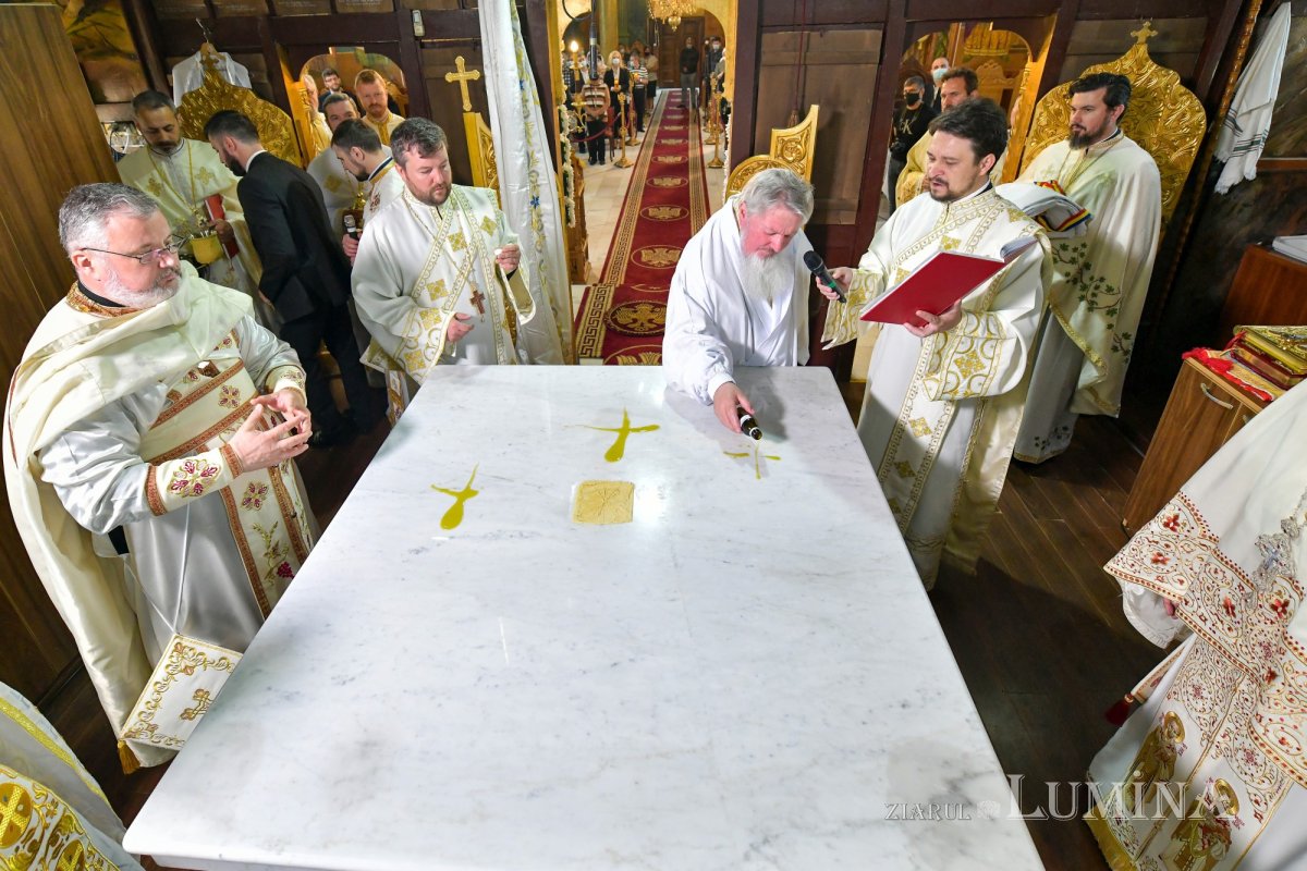 Veşmânt nou de har pentru Biserica Bumbăcari din Capitală 171830