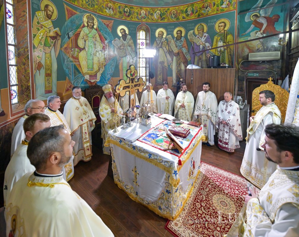 Veşmânt nou de har pentru Biserica Bumbăcari din Capitală 171842