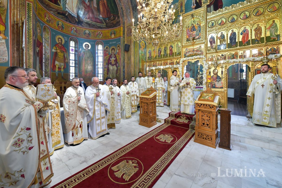 Veşmânt nou de har pentru Biserica Bumbăcari din Capitală 171844