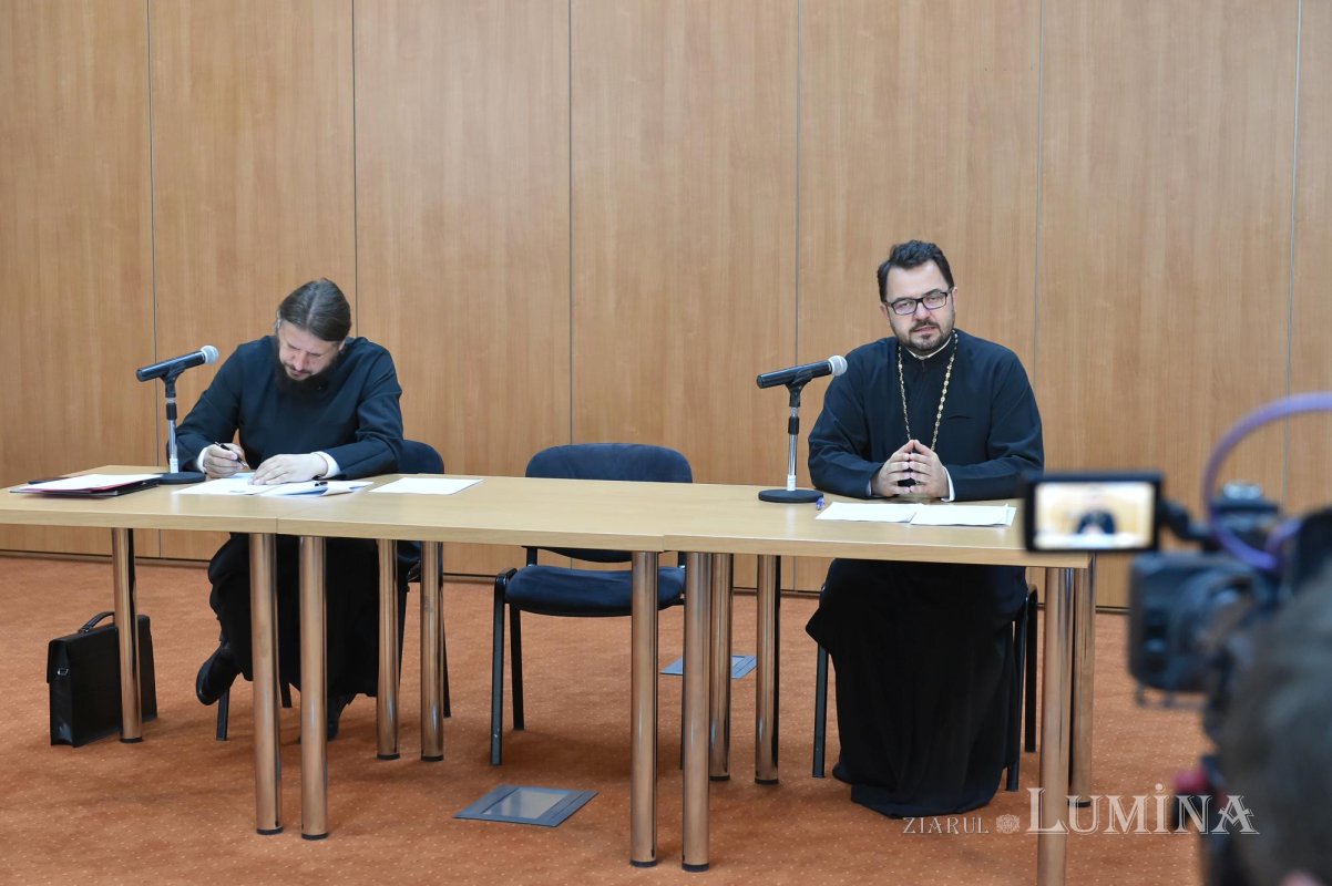 Simpozion internaţional dedicat monahismului ortodox 171924