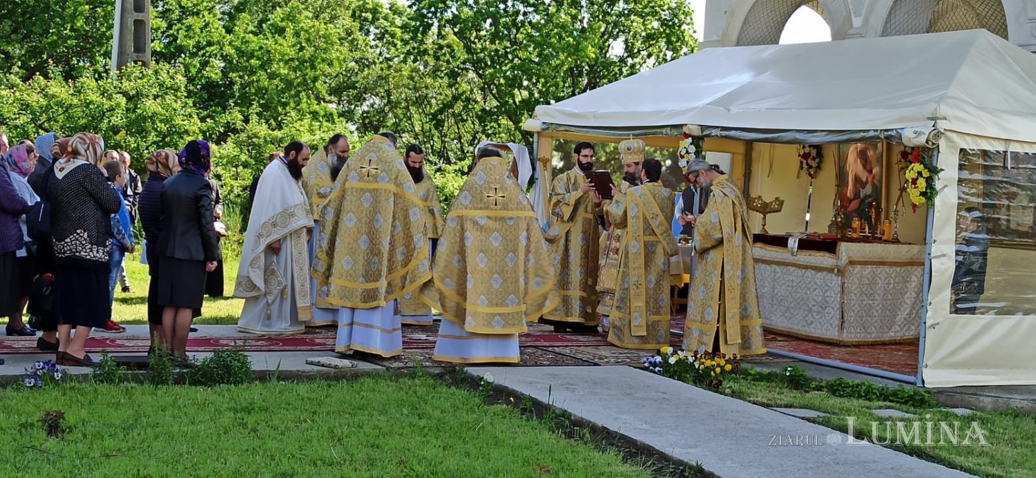 Slujire arhierească la hramul Schitului Băiceni - Neamț 171911