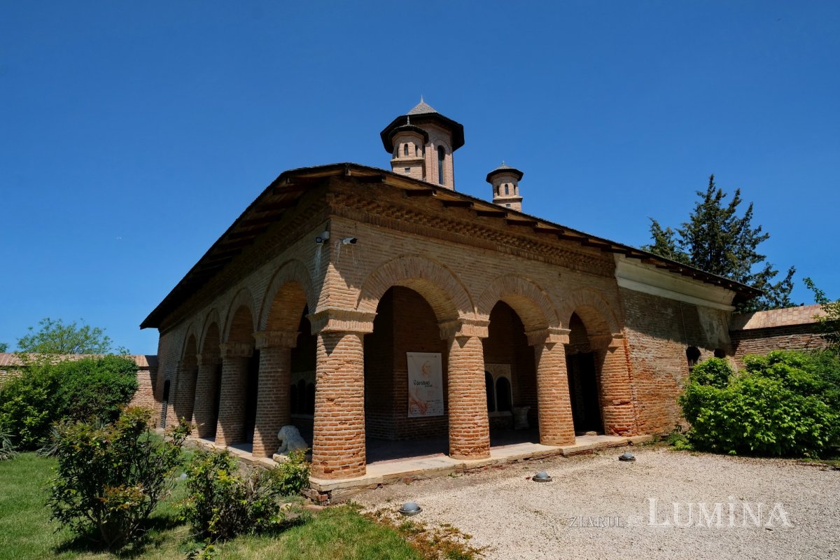 „Gânduri și studii”, expoziţie semnată Maria-Ilinca Țoța 171981
