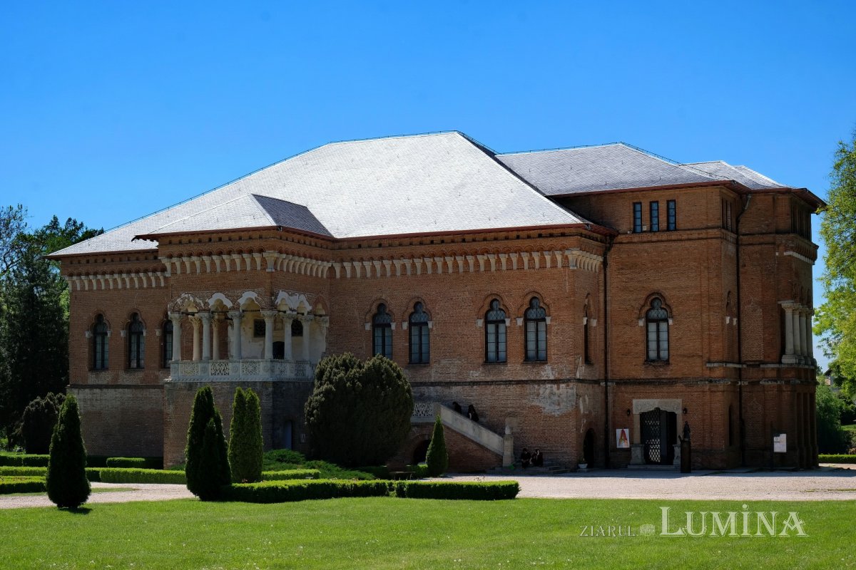 „Gânduri și studii”, expoziţie semnată Maria-Ilinca Țoța 171984