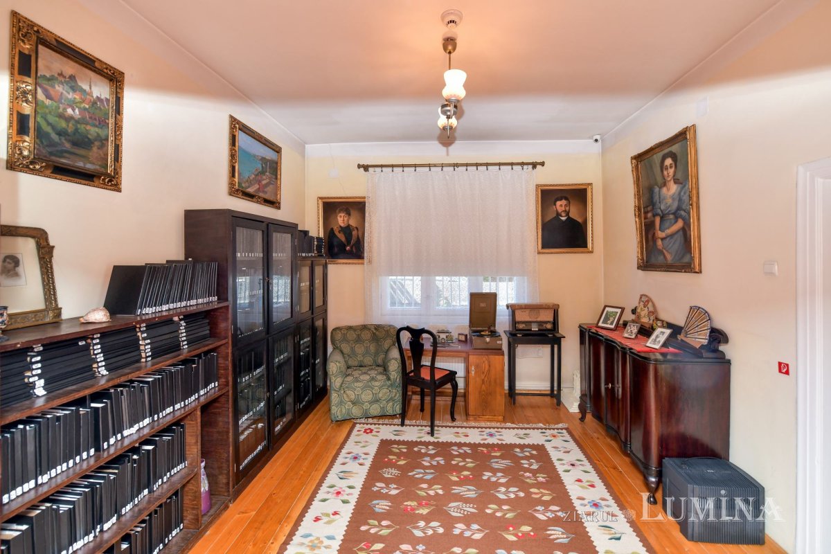 „Nu-i mâini, nici azi, nici ieri...” 172005