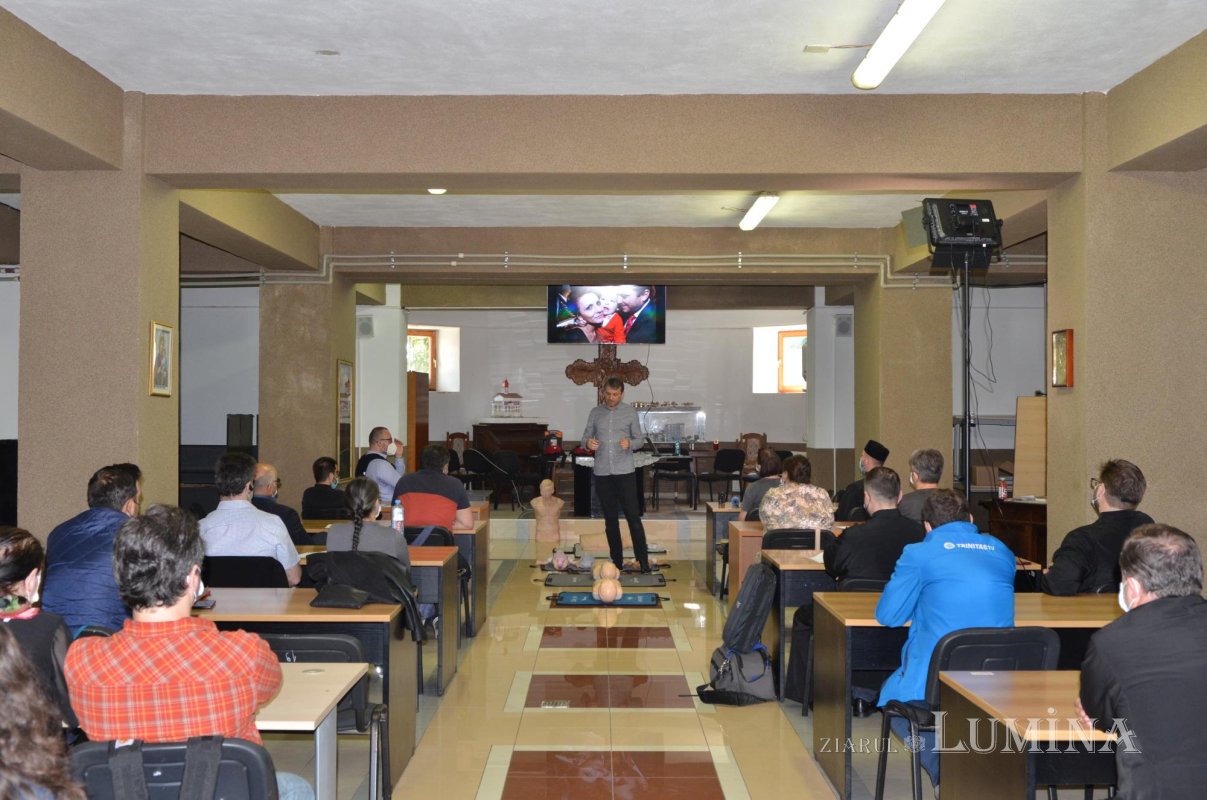 Cursuri de prim ajutor în Protoieria Sector 3 Capitală 172139