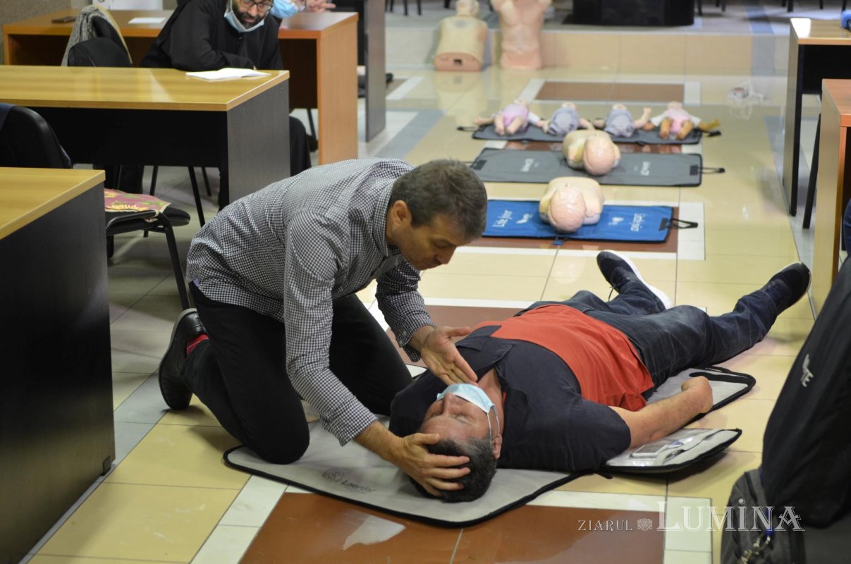 Cursuri de prim ajutor în Protoieria Sector 3 Capitală 172142