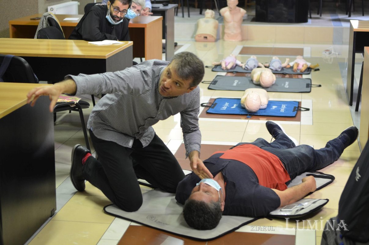 Cursuri de prim ajutor în Protoieria Sector 3 Capitală 172143