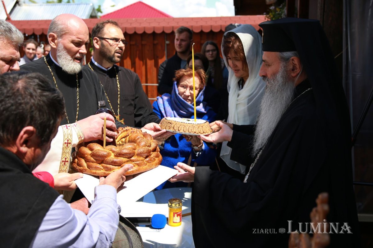 Ctitoria Patriarhului Teoctist din Victoria, Botoșani, a fost resfințită 172551