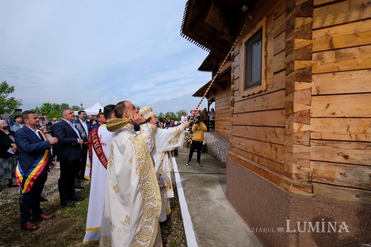 Sfințirea bisericii din localitatea ilfoveană Vlădiceasca 172565