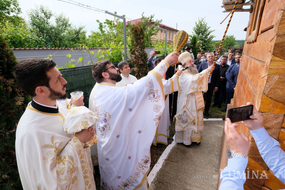 Sfințirea bisericii din localitatea ilfoveană Vlădiceasca 172566