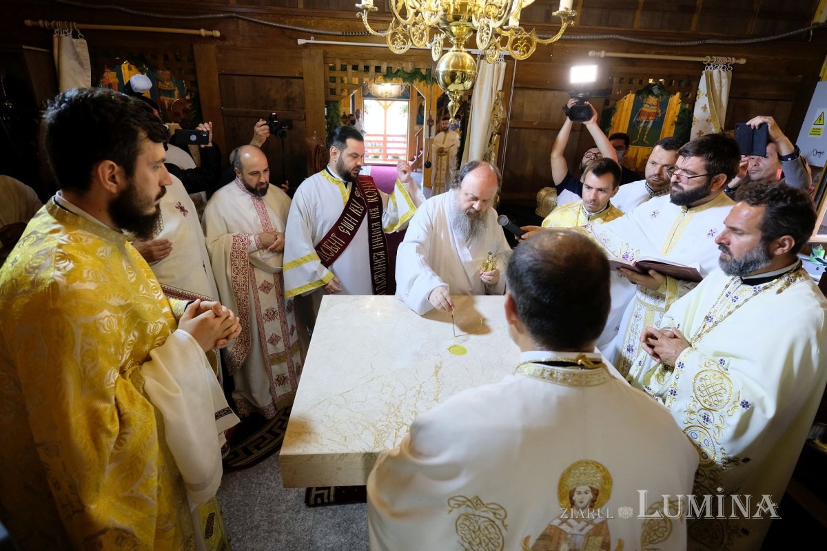 Sfințirea bisericii din localitatea ilfoveană Vlădiceasca 172572