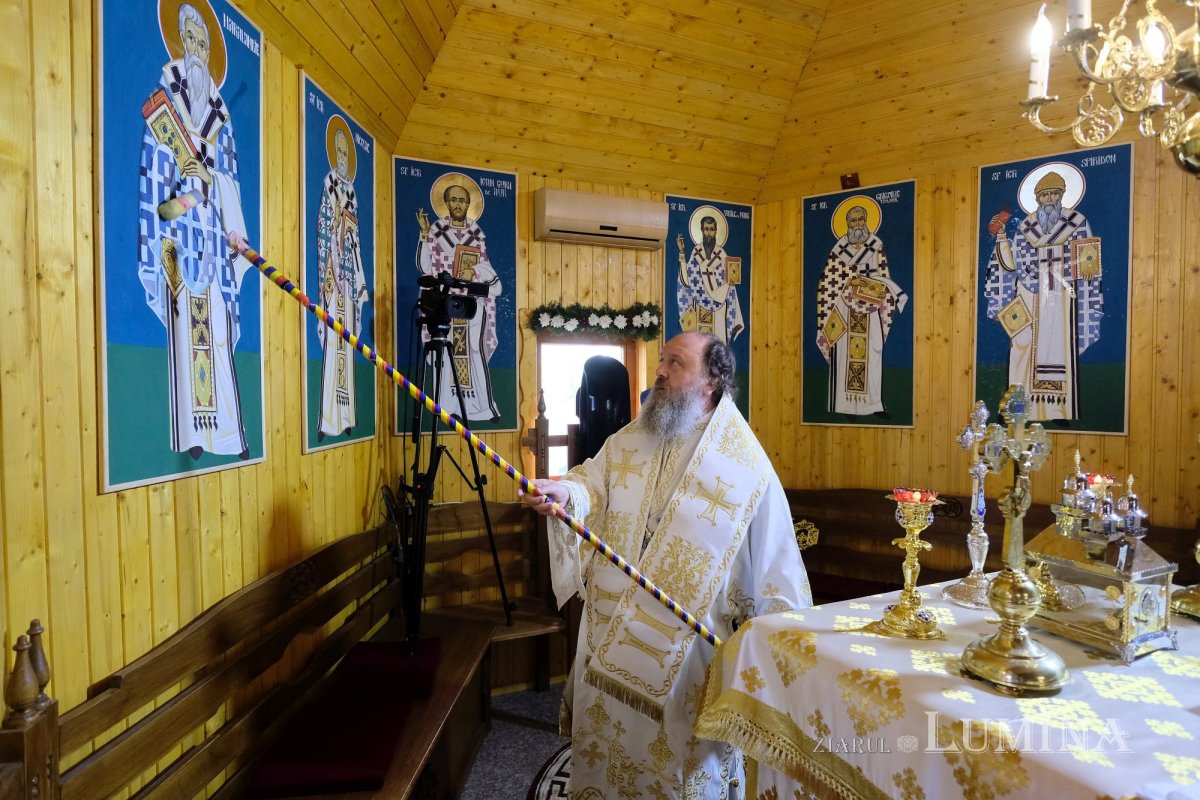 Sfințirea bisericii din localitatea ilfoveană Vlădiceasca 172578