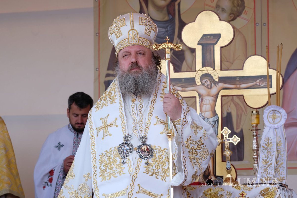 Sfințirea bisericii din localitatea ilfoveană Vlădiceasca 172596