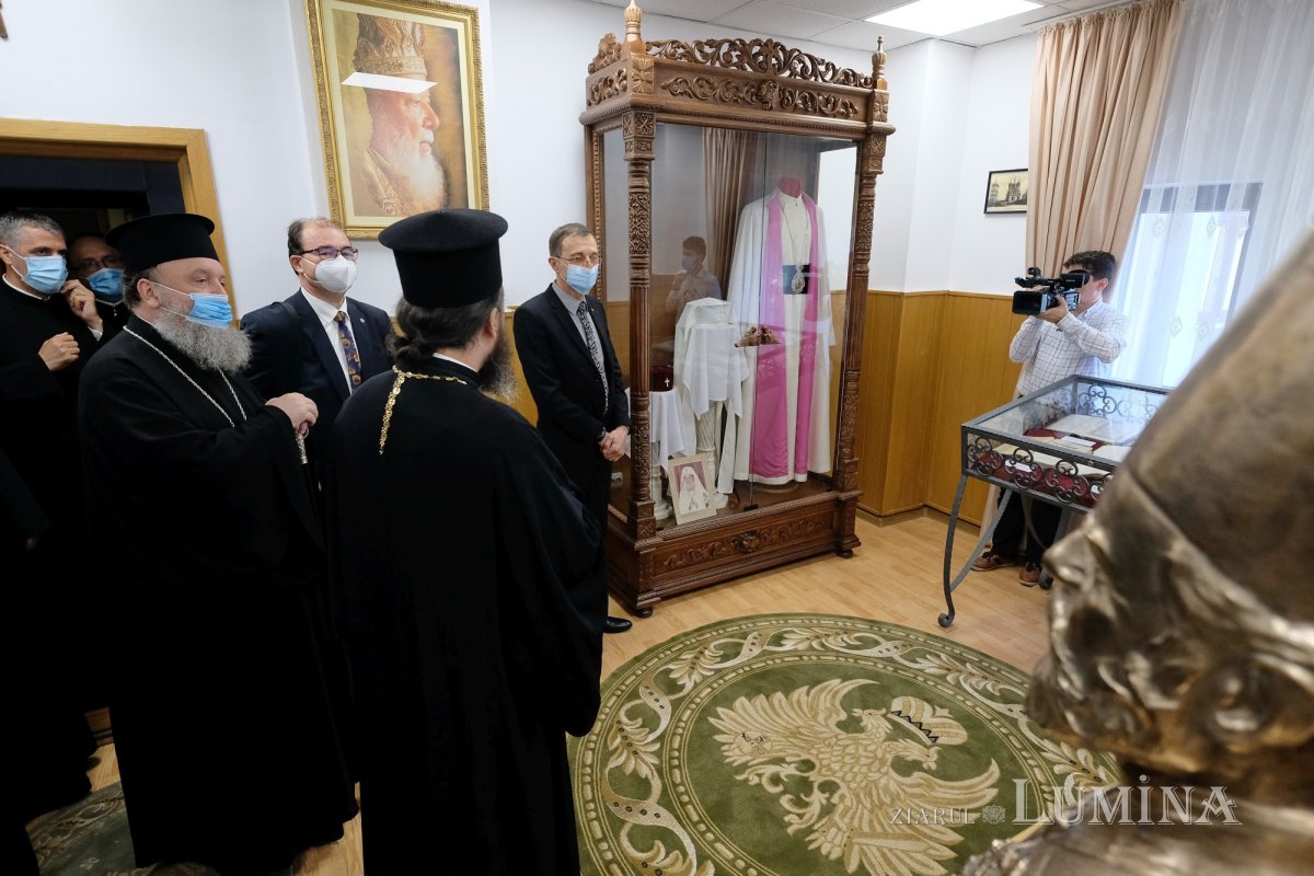 Preşedintele Academiei Române a vizitat Mănăstirea Radu Vodă și seminarul  din vecinătate 173194