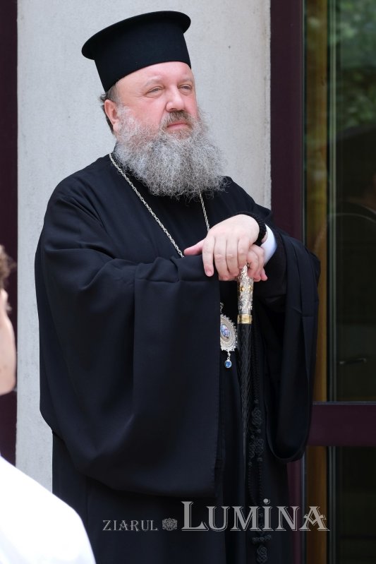 Preşedintele Academiei Române a vizitat Mănăstirea Radu Vodă și seminarul  din vecinătate 173211