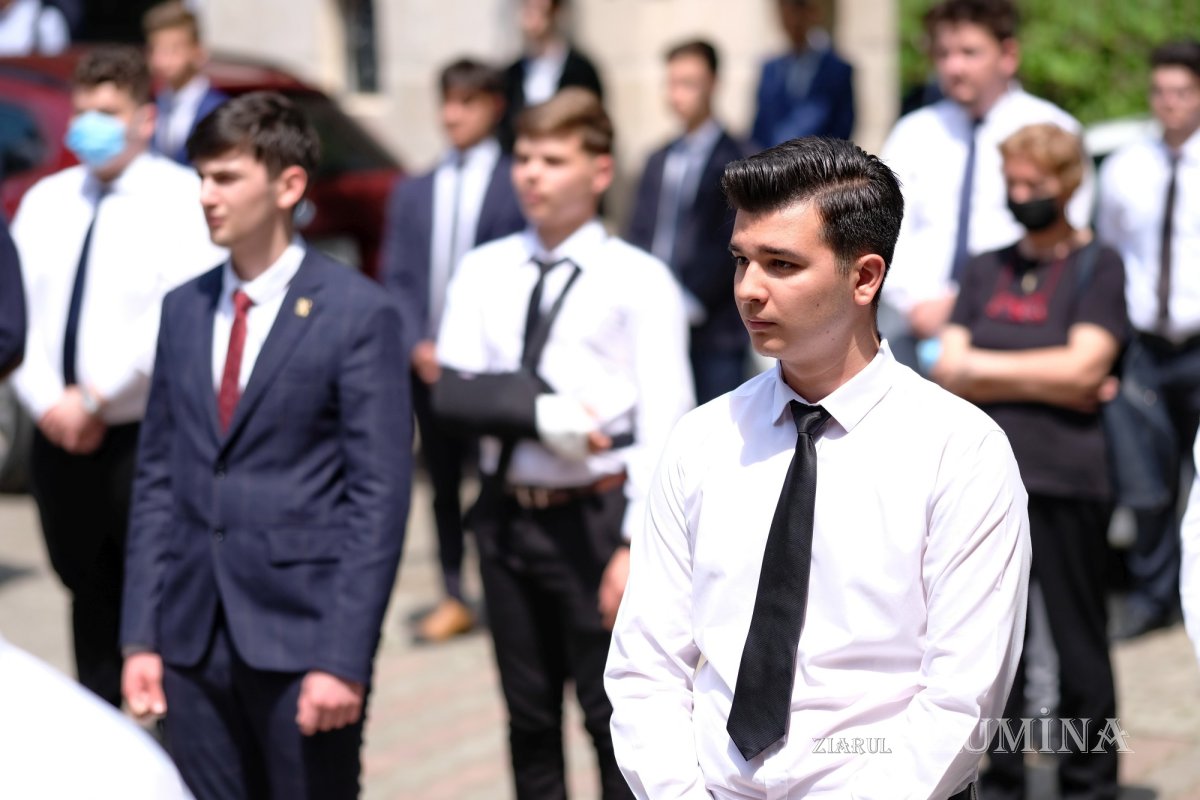 Preşedintele Academiei Române a vizitat Mănăstirea Radu Vodă și seminarul  din vecinătate 173215